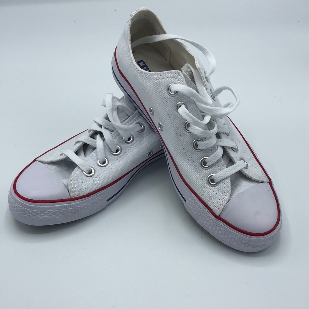 NWOT White converse